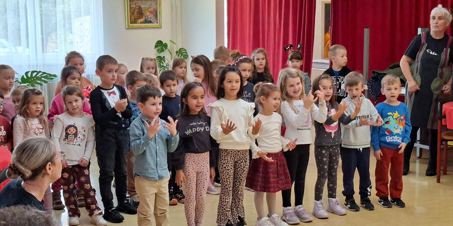 Posjeta domu za starije
